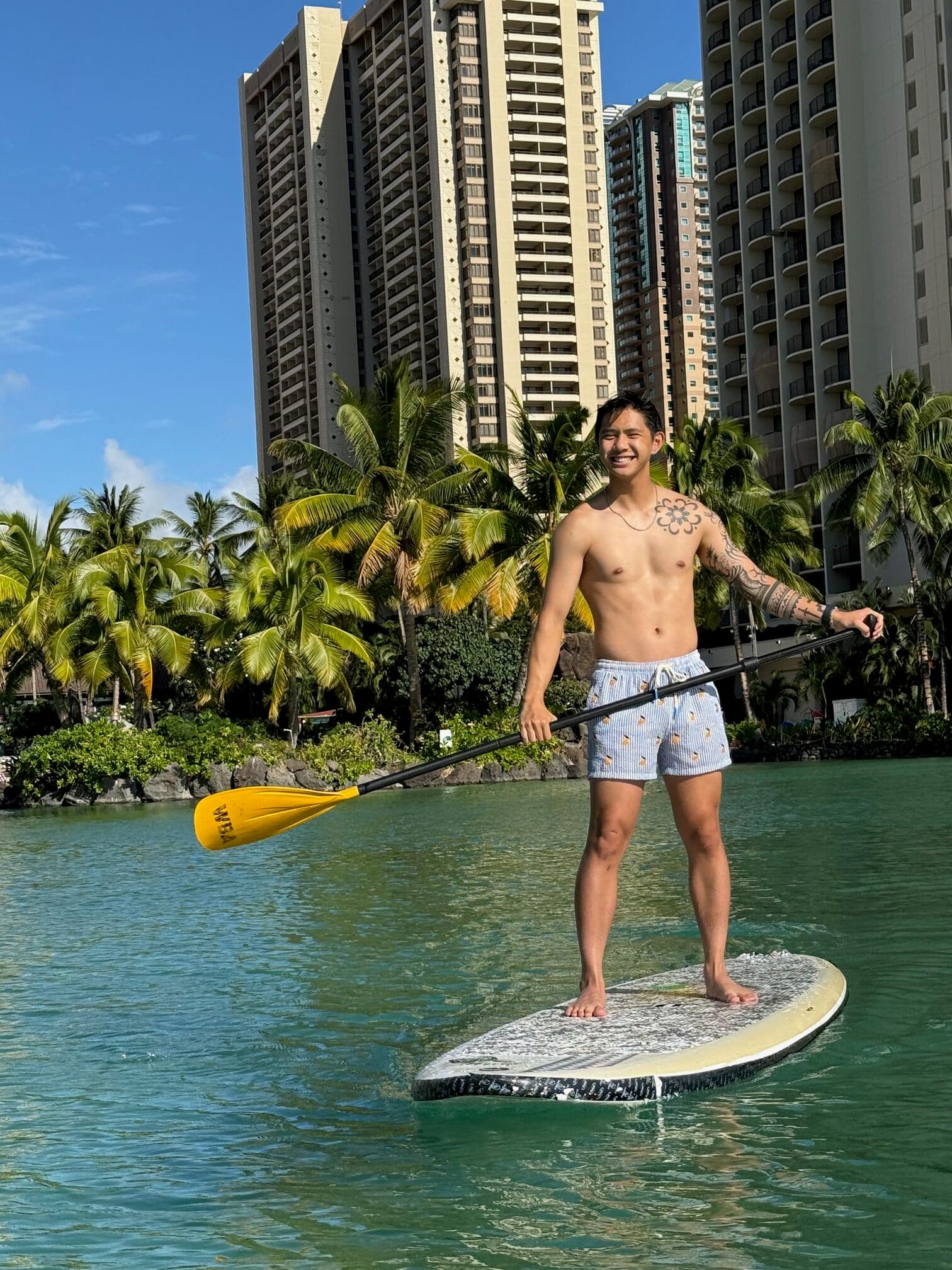 Hawai'i Week One! Sunshine gives me a serotonin boost 😌